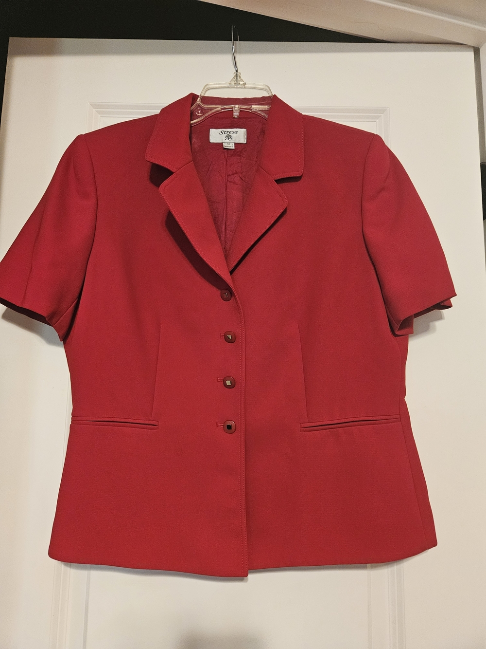 Stressa Short-Sleeve Red Notched Blazer Skirt Suit